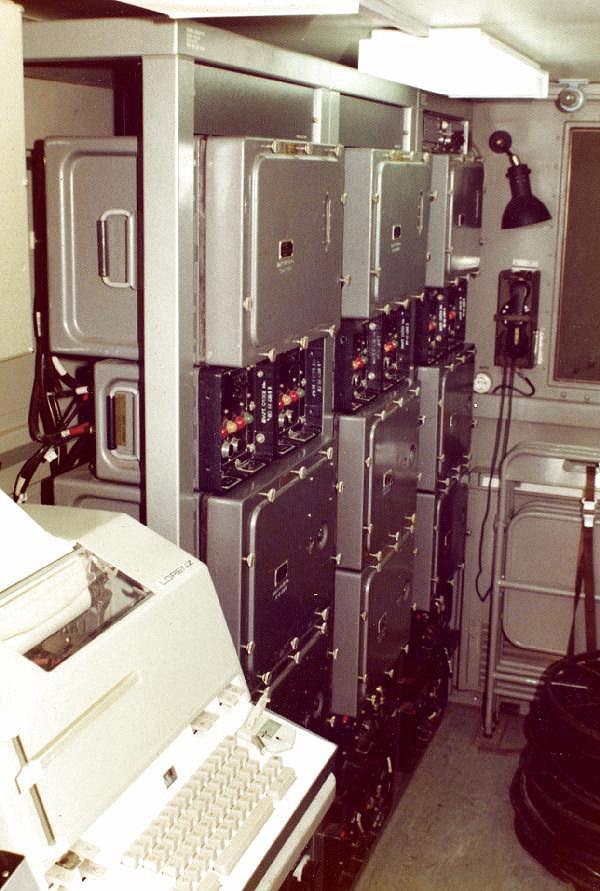 bid610_danish_commvan.jpg