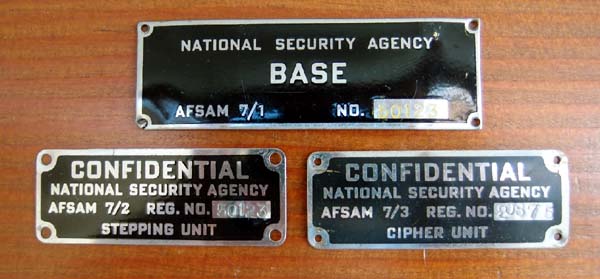 kl7_afsm7_nameplates.jpg