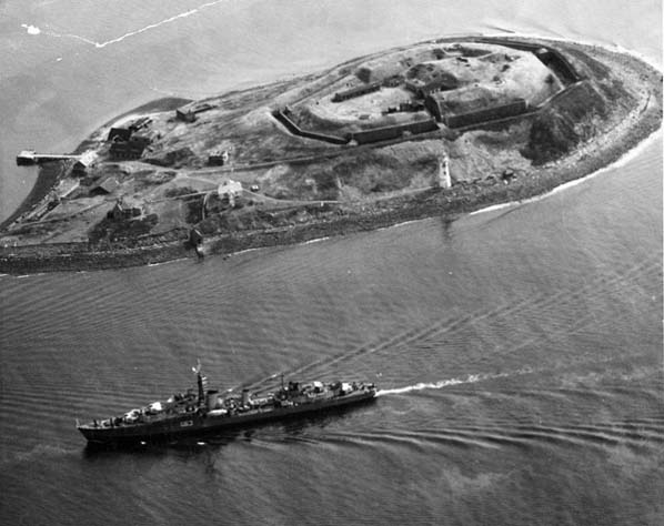 passing_georges_island.jpg