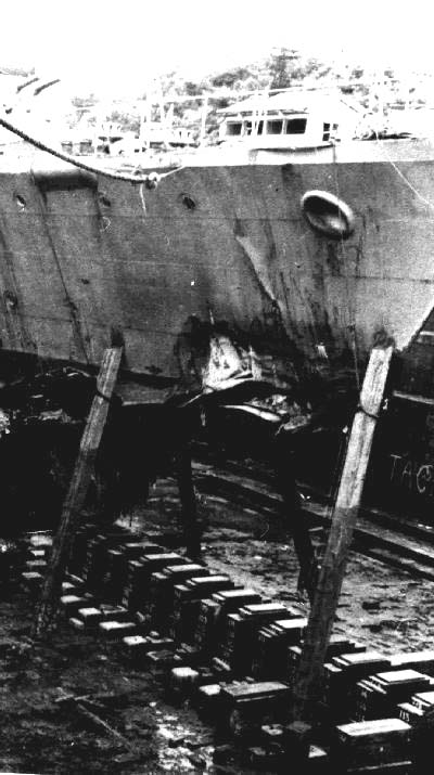 216_bow_damage_japan_drydk.jpg
