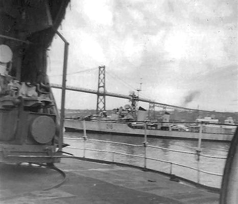 216_passing_haida.jpg