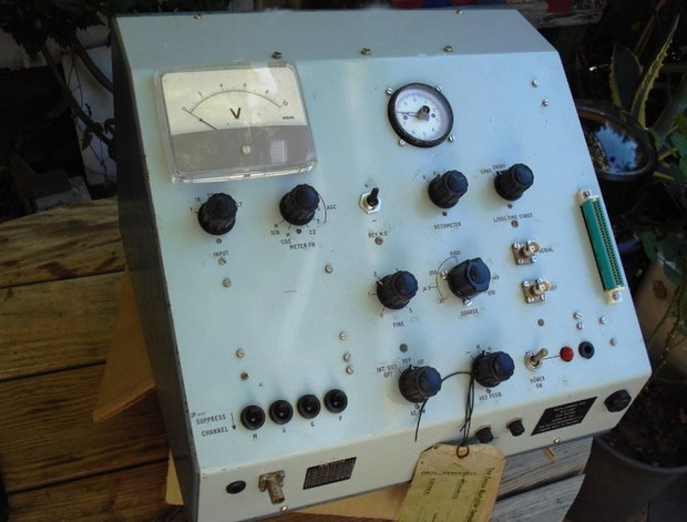 /decca_ms2a-01.jpg