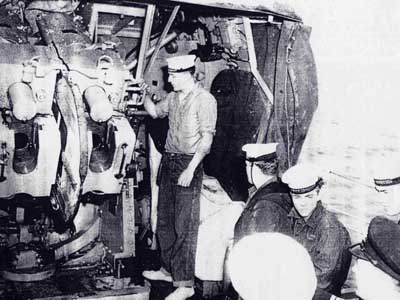 4inch_gun_rear.jpg