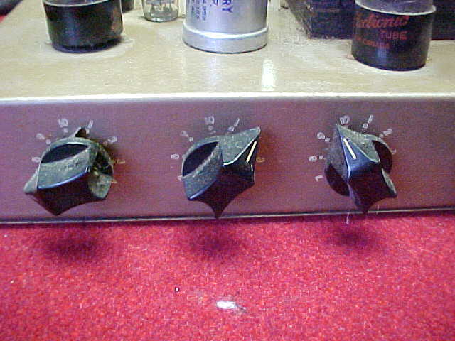 amp_119_723_05.jpg