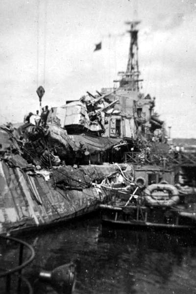 r10_1947_collision_damage_02.jpg
