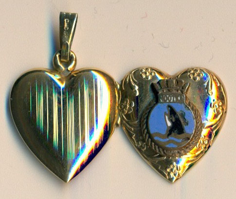 terry_walter_locket.jpg