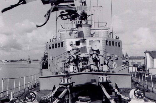 224_dressed_ship.jpg