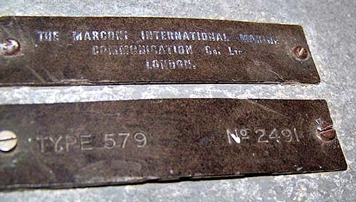 dfg12_579_nameplate.jpg