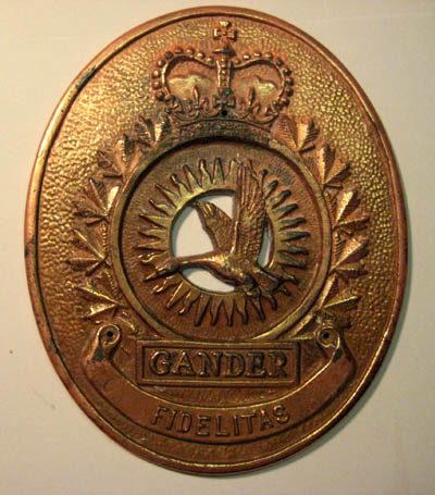 gander_brass_plaque_s.jpg