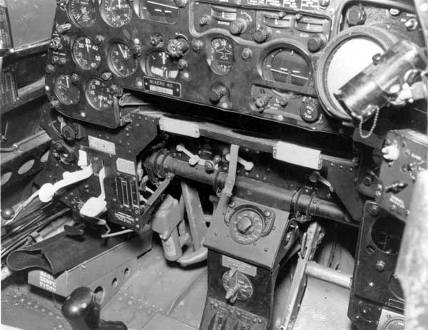 avenger_tbm-3w2_cockpit_a.jpg