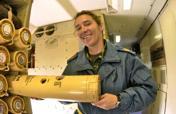 cp140_sonobuoy_check.jpg