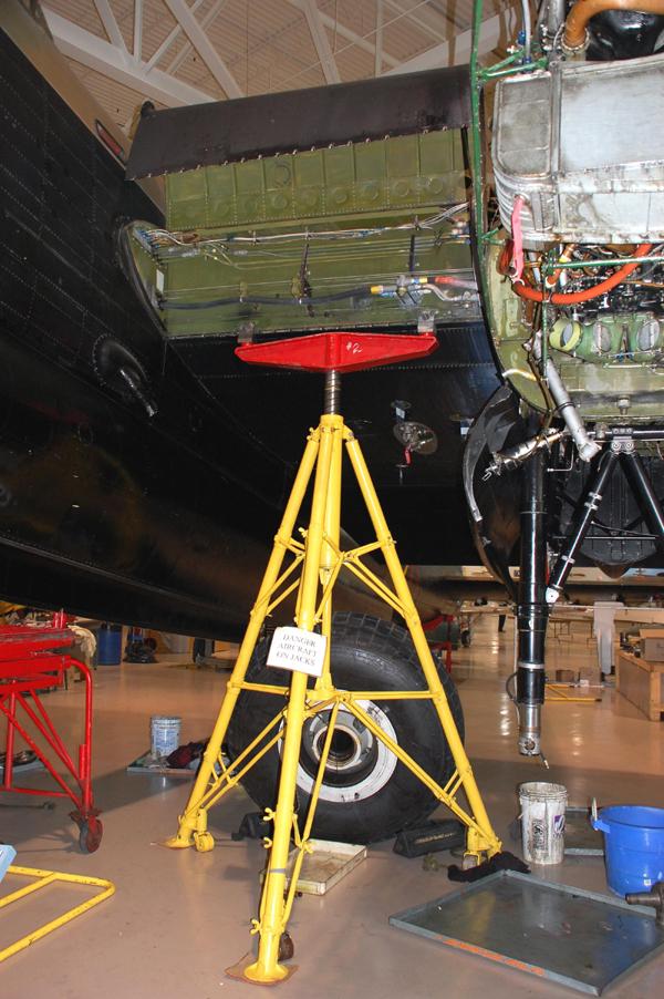 lanc_cwh_81.jpg
