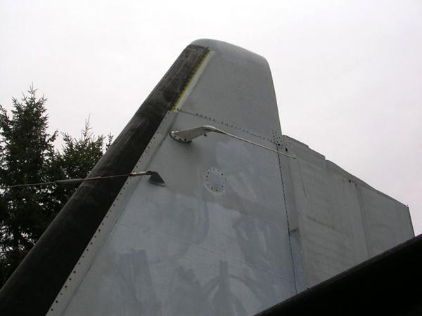tracker_ils_antenna.jpg