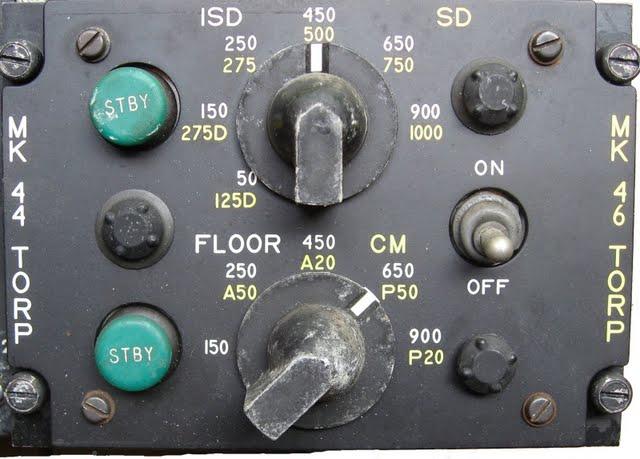 tracker_torpedo_control_panel_bm.jpg