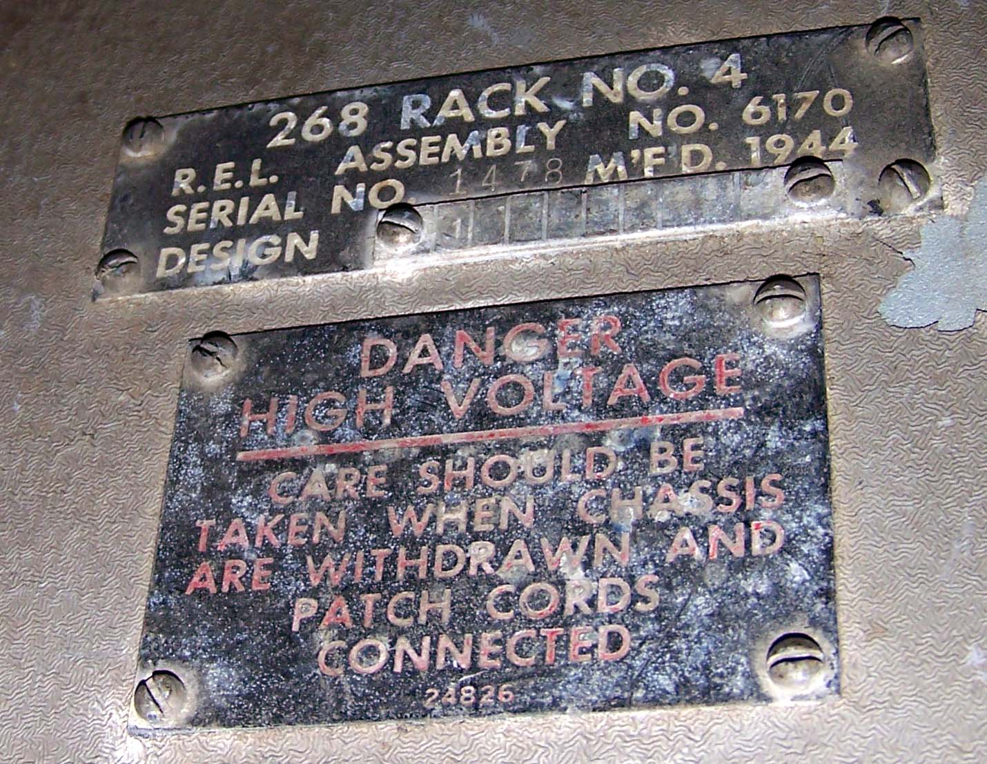 268_rack4_nameplate.jpg