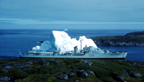 225iceberg.jpg