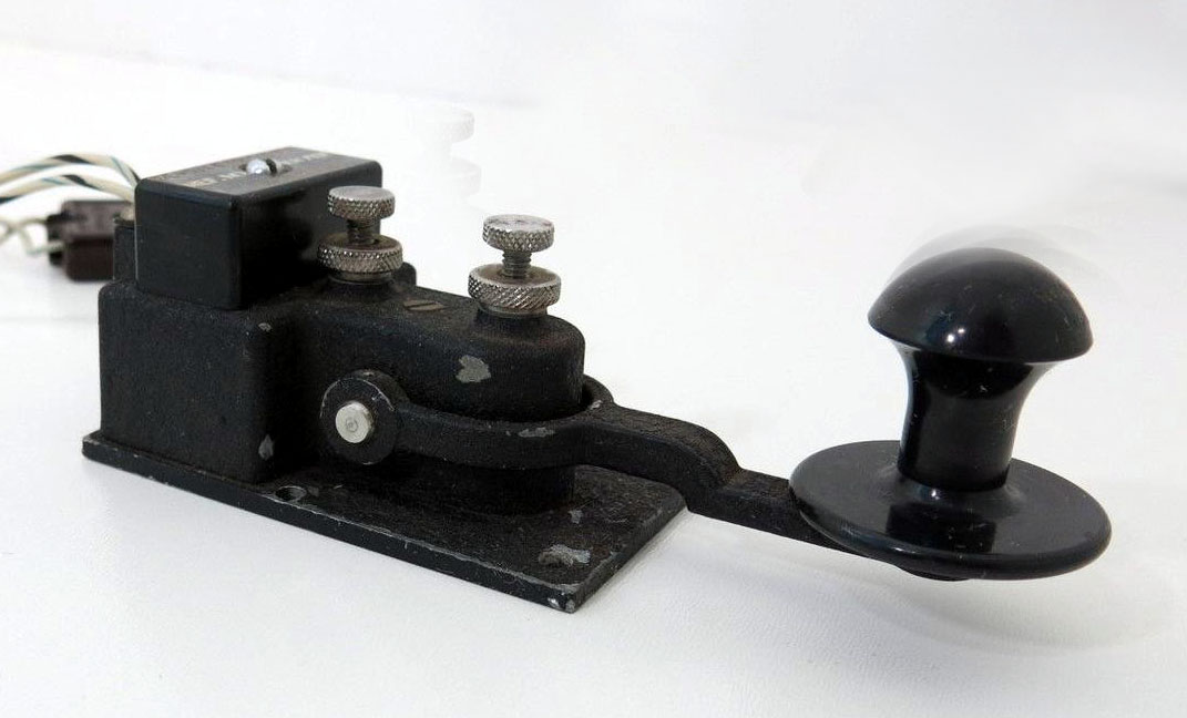 lanc_mn11b_key.jpg
