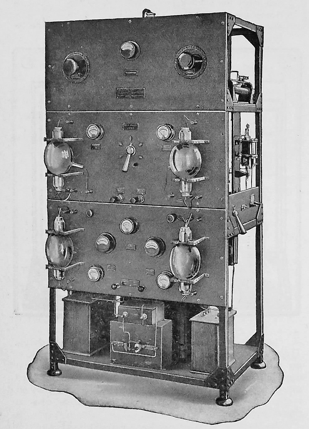 4kva_transmitter_front.jpg