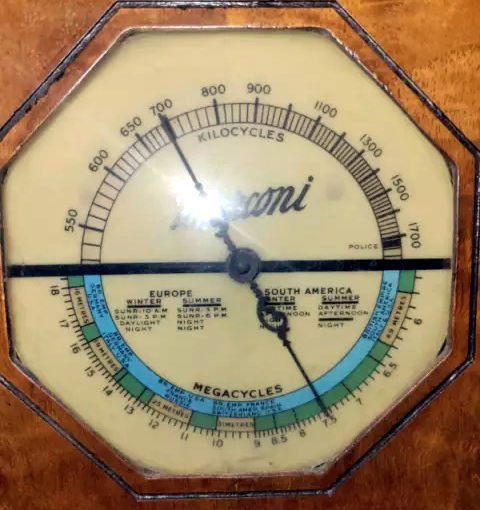065_dial.jpg