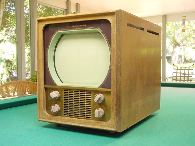 /10t5_general_electric_tv_1949_01a.jpg