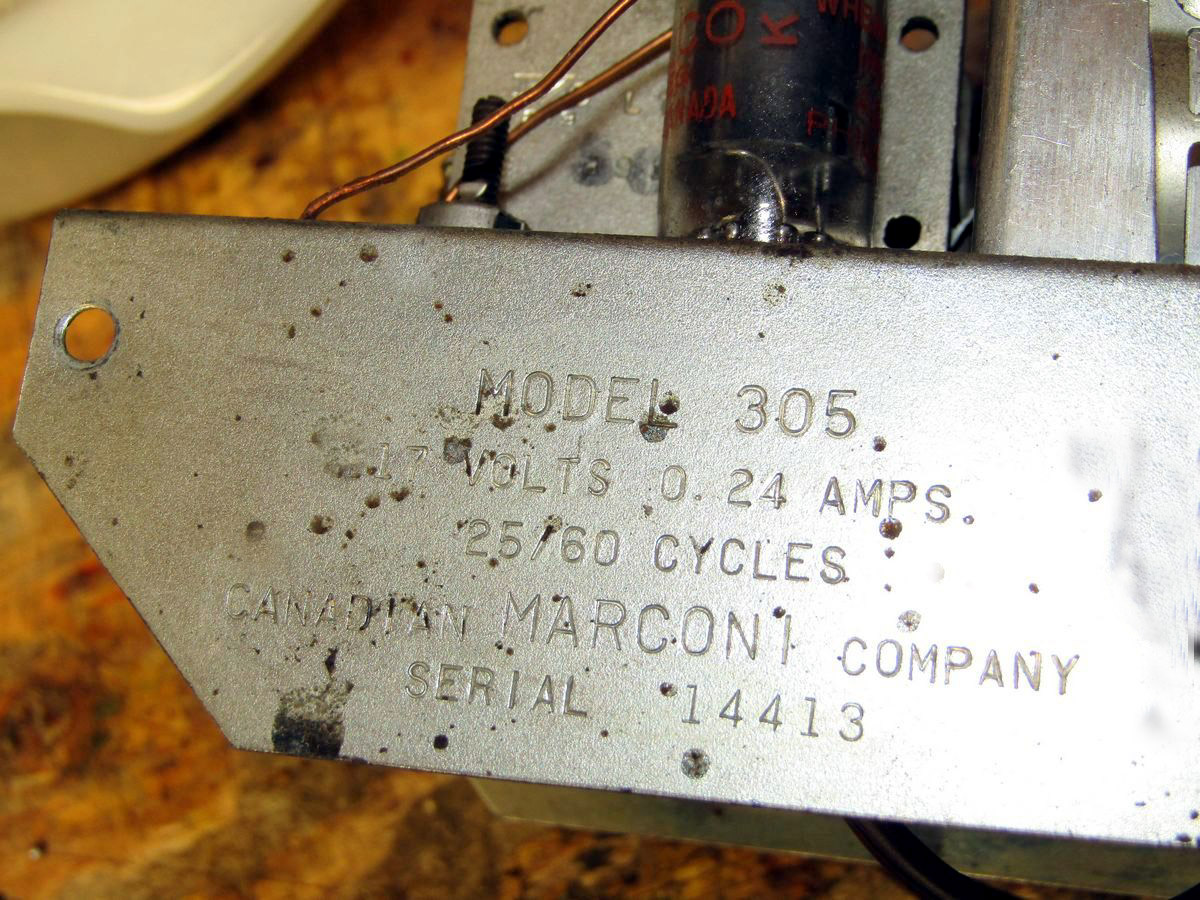 /305_003_nameplate_stamp.jpg