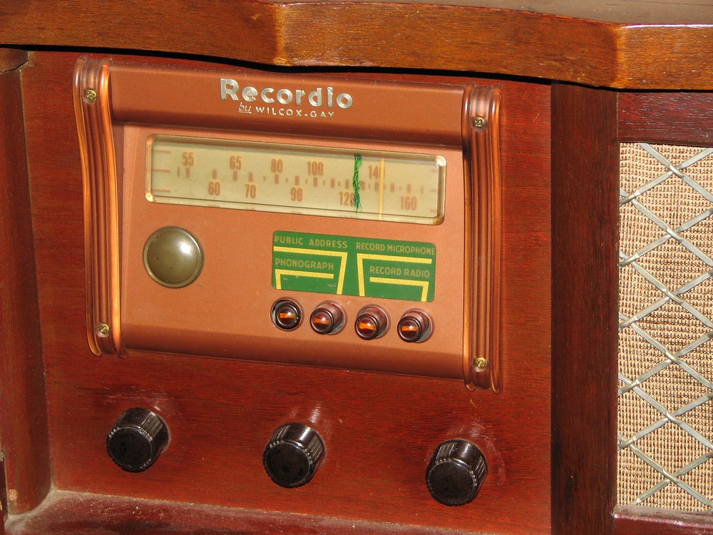 /recordio_6b40_03.jpg